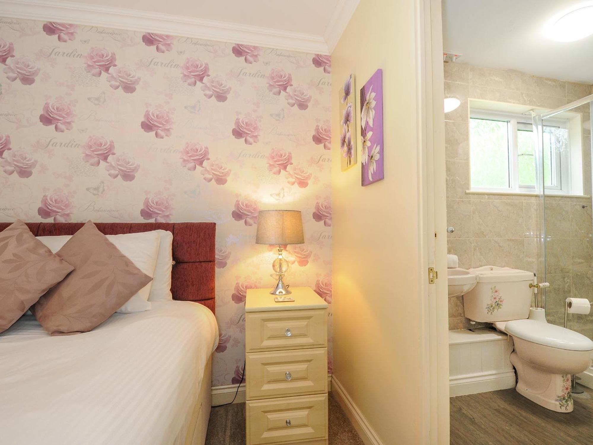 Dart Lodge Callington Ngoại thất bức ảnh